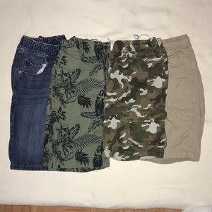 4 pairs for the price of 1 boys shorts Size Med/8